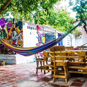 Casa Tropicalia Pensión